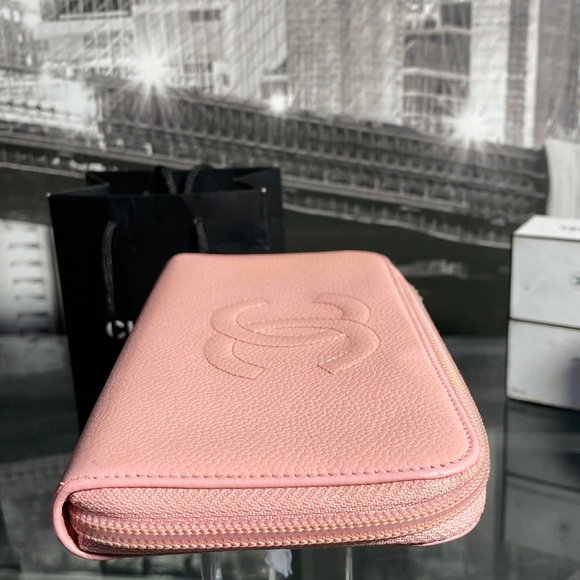 Authentic Rare CHANEL Pink Caviar Timeless CC Zippy Clutch Wallet - Picture 16 of 16